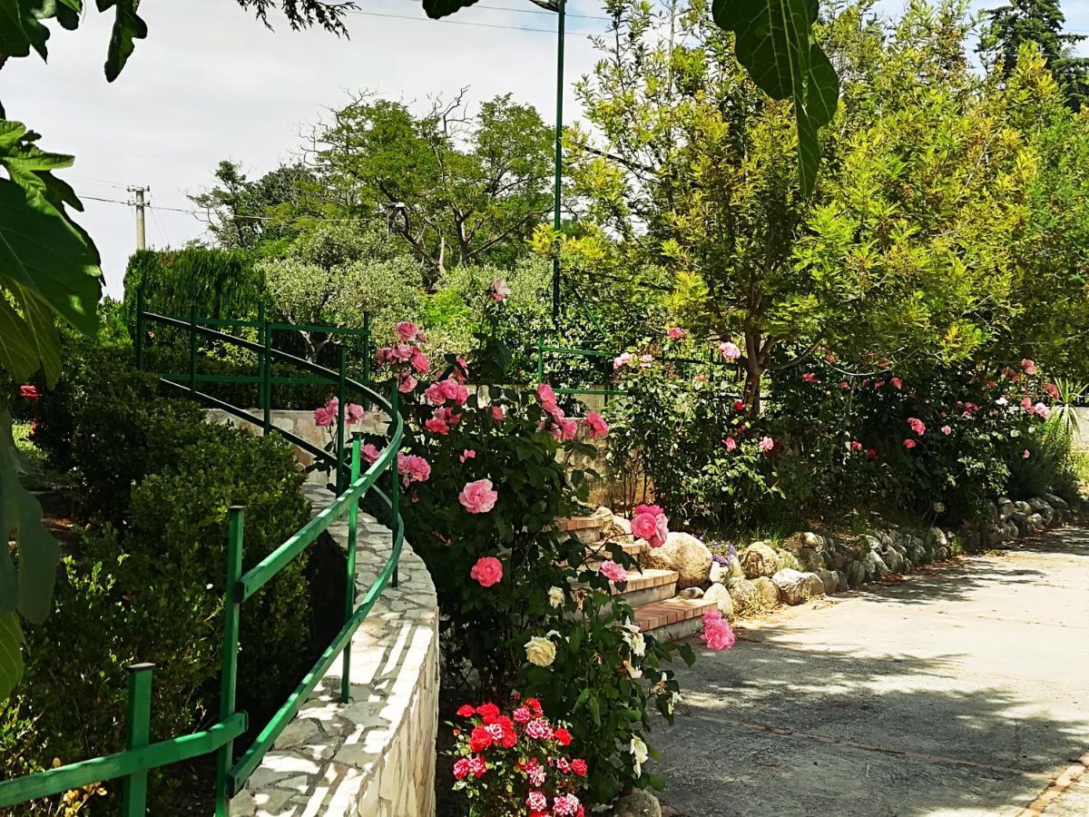La Dimora Di Radha B&B Centro Olistico Rende Exterior photo